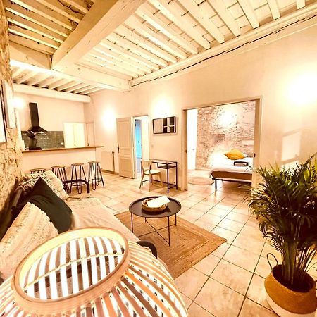 Le Moka Charmant Appartement Au Coeur De Ville ニーム エクステリア 写真