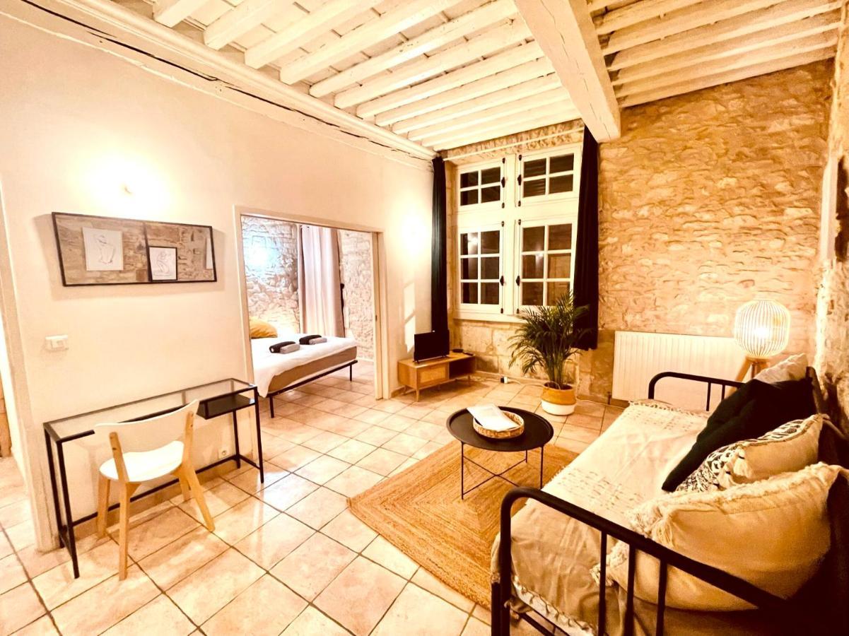 Le Moka Charmant Appartement Au Coeur De Ville ニーム エクステリア 写真