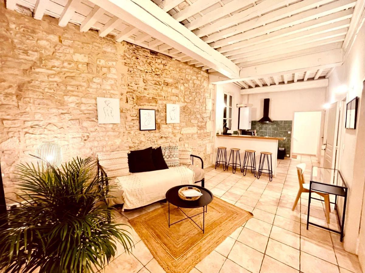 Le Moka Charmant Appartement Au Coeur De Ville ニーム エクステリア 写真